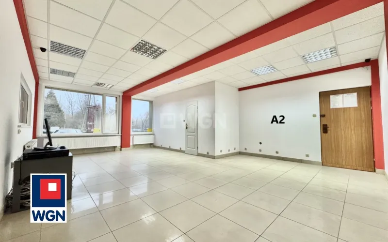Lokal usługowy na  sprzedaż Poręba - Piękny lokal po remoncie, cały parter w centrum Poręby